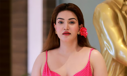 സമൂഹ മാധ്യമങ്ങളിൽ സ്ത്രീവിരുദ്ധമായ കമന്റ്; പരാതി നൽകി നടി ഹണി റോസ്