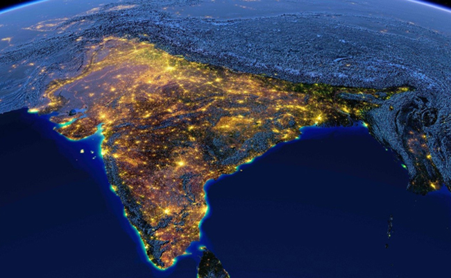 ഇന്ത്യയുടെ വികസനം നേരിട്ട് കണ്ണുകൊണ്ട് കണ്ട രണ്ടുപേര്‍, രാകേഷ് ശര്‍മ്മയും ശുഭാന്‍ഷു ശുക്ലയും