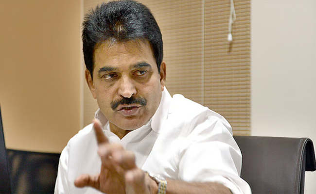 പിആര്‍ പരിപാടി വെറുപ്പ് മറികടക്കാന്‍; മോഹന്‍ലാലിനുള്ള ആദരം ശബരിമല വിവാദങ്ങളില്‍ നിന്ന് രക്ഷപ്പെടാനുള്ള തന്ത്രം’