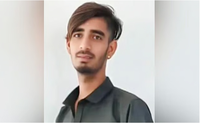 കാറില്‍ സ്‌കൂട്ടര്‍ ഉരസി, ഡെലിവറി ബോയിയെ കാറിടിപ്പിച്ച് കൊന്നു; മലയാളി യുവാവും ഭാര്യയും ബംഗളൂരുവില്‍ അറസ്റ്റില്‍