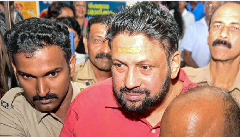 തന്ത്രി കണ്ഠര്‍ രാജീവരെ ആശുപത്രിയിൽ പ്രവേശിപ്പിച്ചു,​ നാളെ ആൻജിയോഗ്രാം