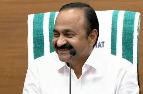 ‘മക്കൾ എന്ന് പറയുന്നതിൽ എവിടെയാണ് സ്‌ത്രീവിരുദ്ധത, അതിൽ സ്‌ത്രീയും പുരുഷനുമില്ലേ’; ആരോപണത്തിൽ പ്രതികരിച്ച് മുഖ്യമന്ത്രി