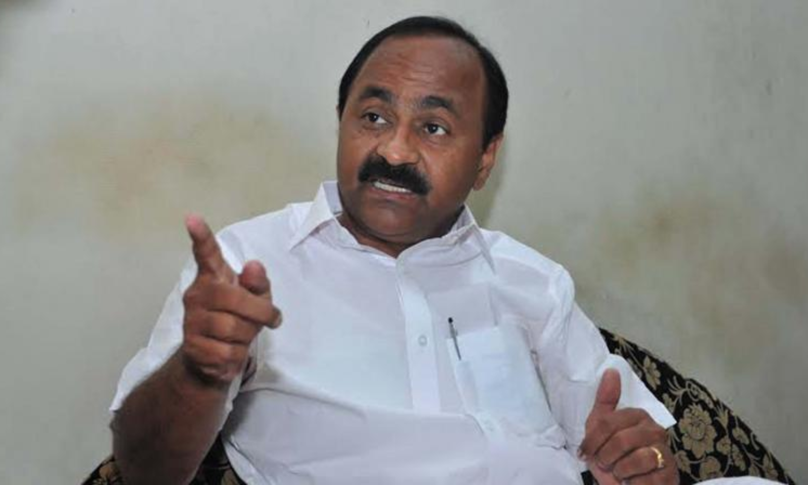 ശ്രീനാരായണ ഓപ്പണ്‍ സര്‍വകലാശാലയില്‍ ഈ വര്‍ഷവും കോഴ്‌സ് തുടങ്ങാന്‍ കഴിയില്ല, സര്‍വകലാശാലയുടെ ദുരവസ്ഥക്ക് കാരണം സര്‍ക്കാര്‍ : പ്രതിപക്ഷ നേതാവ് വി.ഡി .സതീശന്‍.