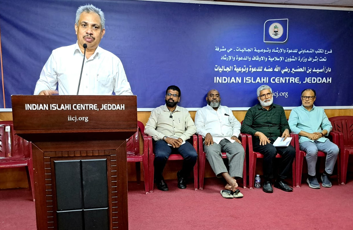 വെളിച്ചം സൗദി ഓൺലൈൻ ഖുർആൻ പഠന പദ്ധതിയുടെ അഞ്ചാം ഘട്ട കാമ്പയിന് ജിദ്ദയിൽ  തുടക്കമായി