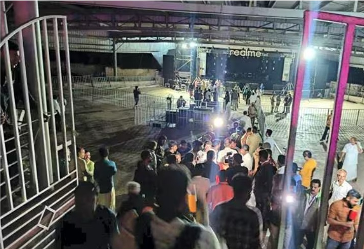 കുസാറ്റ് ദുരന്തം: ജുഡീഷ്യല്‍ അന്വേഷണം ആവശ്യപ്പെട്ട് കെഎസ് യു ഹൈക്കോടതിയില്‍