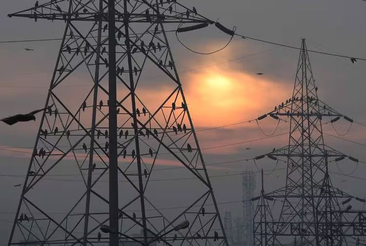 വൈദ്യുതി പ്രതിസന്ധി; പ്രാദേശികതലത്തിൽ പലയിടത്തും നിയന്ത്രണം തുടങ്ങി