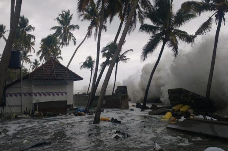 കേരളത്തില്‍ അതിശക്തമായ മഴയ്ക്ക് സാധ്യത: ഇടുക്കിയിലും പത്തനംതിട്ടയിലും ഓറഞ്ച് അലര്‍ട്ട്; എട്ട് ജില്ലകള്‍ക്ക് യെല്ലോ