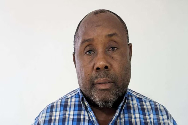 30 കോടിയുടെ തൊണ്ടിമുതൽ പ്രതികളുടെ വയറ്റിൽ, പുറത്തെടുക്കുന്നത് കാത്ത് കസ്റ്റംസ്; ഒരാഴ്ചയായിട്ടും പൂർത്തിയാകാതെ ഓപ്പറേഷൻ