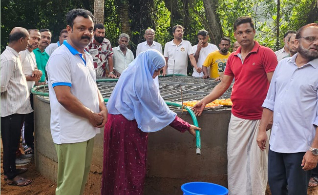 പത്തോളം വീടുകളിലേക്ക് ശുദ്ധജലം: സ്വന്തം സ്ഥലത്ത് കിണര്‍ നിര്‍മിച്ചു നല്‍കി പ്രവാസി സിദ്ദീഖ് കല്ലൂപറമ്പന്‍.