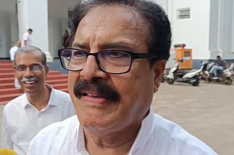 അവര്‍ക്ക് എന്തെങ്കിലും അസുഖമുണ്ടോ എന്നറിയില്ല’; സിപിഐ ബഹിഷ്‌കരണത്തില്‍ തൃശൂര്‍ മേയര്‍