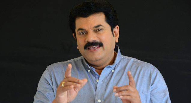 നടിയില്ലാത്ത സമയത്ത് വീട്ടിലെത്തി; അമ്മയോട് മോശമായി പെരുമാറി; ആട്ടിപ്പുറത്താക്കി’; മുകേഷിനെതിരെ മറ്റൊരു നടികൂടി