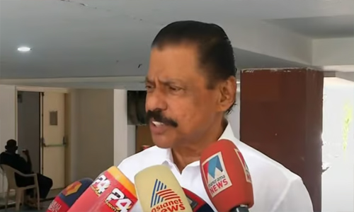എംടി കേരളത്തിൽ ഇടതുപക്ഷത്തിന്റെ സാന്നിദ്ധ്യം തിരിച്ചറിഞ്ഞ എഴുത്തുകാരൻ: എംവി ഗോവിന്ദൻ
