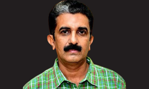 പ്ളാസ്റ്റിക്  കയർ  കഴുത്തിൽ, ചുണ്ടിന് നീല നിറം’; നവീൻ ബാബുവിന്റെ പോസ്റ്റുമോർട്ടം റിപ്പോർട്ടിലെ വിവരങ്ങൾ പുറത്ത്