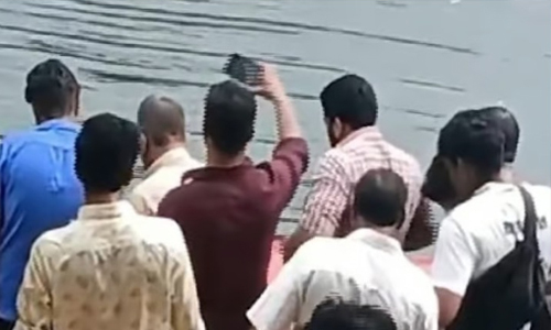 ടർഫിൽ കളിക്കാൻ എത്തിയ വിദ്യാർഥികൾ പുഴയിലിറങ്ങി; അച്ചൻകോവിലാറിൽ രണ്ടു കുട്ടികൾ മുങ്ങിമരിച്ചു