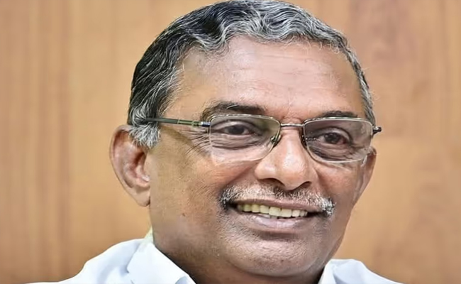 എസ്.ഡി.പി.ഐ യിൽ ചേർന്നാലും ബി.ജെ.പിയിൽ ചേരില്ലെന്ന് എ.പദ്മകുമാർ