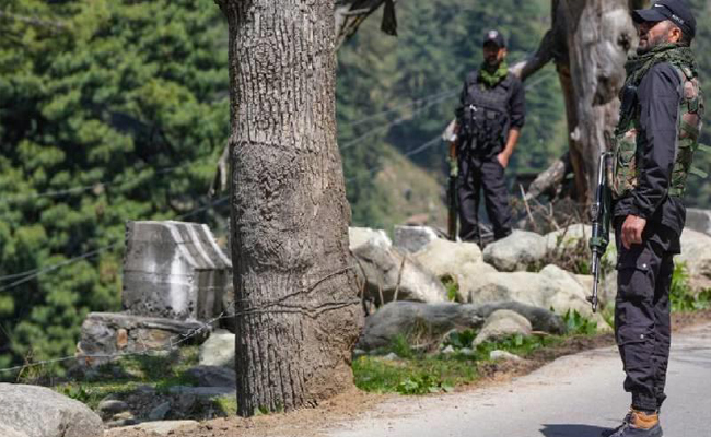 പാക് അധിനിവേശ കാശ്മീര്‍ മുതല്‍ ധാക്ക’ വരെ ഐഎസ്ഐയുടെ ഭീകര ശൃംഖല’: പഹല്‍ഗാമിലേത് ഇസ്രയേലില്‍ ഹമാസ് നടത്തിയ ആക്രമണ ശൈലിയെന്ന് ഇന്റലിജന്‍സ് റിപ്പോര്‍ട്ട്