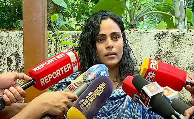 ഞാനും സിനിമാ കുടുംബത്തിലെ അംഗമല്ലേ എന്നു ചോദിച്ചയാളാണ് പേരു പുറത്തുവിട്ടത്, ഇത് വിശ്വാസ വഞ്ചന’