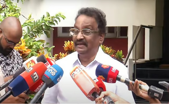 കുടുങ്ങാൻ പോകുന്നത് പിണറായിയോ, വീണയോ അല്ല; കേസ് എസ്എഫ്‌ഐഒക്ക് വിട്ടത് പിസി ജോർജ് ബിജെപിയിൽ ചേർന്ന ദിവസം’