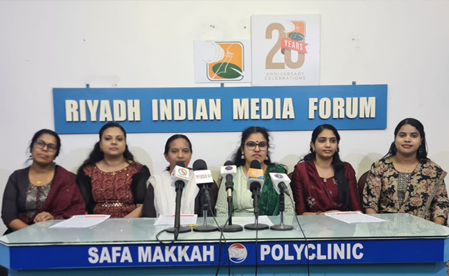 അവാർഡ് ദാനവും മൈലാഞ്ചി ഇടൽ മത്സരവും; കേളി കുടുംബവേദി ജ്വാല 2025  അവാര്‍ഡ്‌ ഇന്ത്യൻ സ്‌കൂൾ പ്രിൻസിപ്പള്‍ മീര റഹ്മാന്.