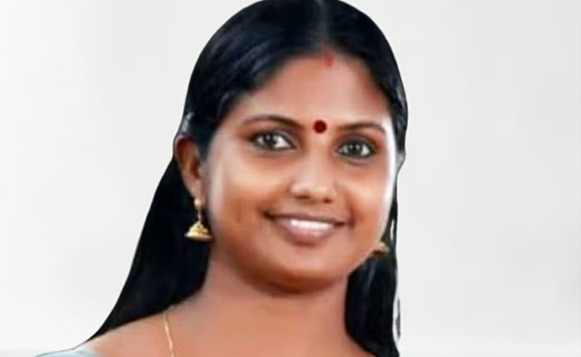 സിപിഎമ്മിനെ തോൽപ്പിച്ച് സിപിഐ; പിന്തുണയുമായി യുഡിഎഫ്, രാമങ്കരിയിൽ രമ്യ മോൾ സജീവ് വൈസ് പ്രസിഡന്റ്