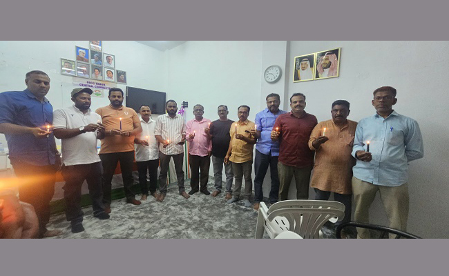 ഭീകരവിരുദ്ധ പ്രതിജ്ഞയും, പ്രതിഷേധ ജ്വാലയും സംഘടിപ്പിച്ച്  ഒഐസിസി തബൂക്ക് സെൻട്രൽ കമ്മറ്റി