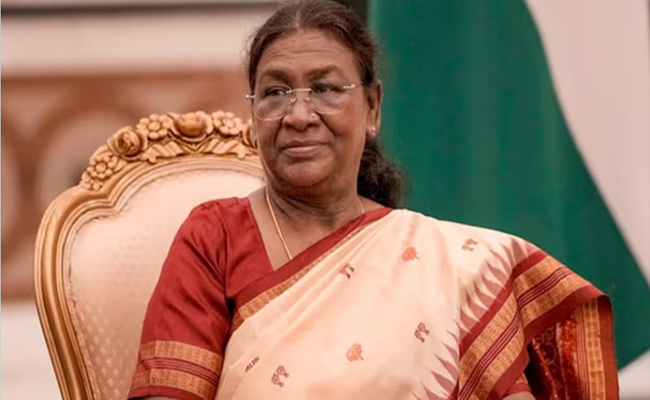 ഫ്രാൻസിസ് മാർപാപ്പയുടെ സംസ്കാരച്ചടങ്ങിൽ ഇന്ത്യയെ പ്രതിനിധീകരിച്ച് രാഷ്‌ട്രപതി ദ്രൗപതി മുർമു പങ്കെടുക്കും