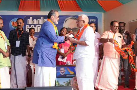 ഉമ്മന്‍ചാണ്ടിയുടെ പ്രൈവറ്റ് സെക്രട്ടറിയായിരുന്ന എന്‍ ബി രാജഗോപാല്‍ ബിജെപിയില്‍