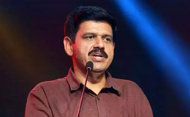 വെടി നിര്‍ത്തല്‍ കൊണ്ട് ഇന്ത്യയ്ക്ക് എന്ത് നേട്ടമുണ്ടായി ? പഹല്‍ഗാമില്‍ സംഭവിച്ച സുരക്ഷാ വീഴ്ച ചര്‍ച്ച ചെയ്യപ്പെടാതിരിക്കാനായിരുന്നോ ഇക്കണ്ട നാടകമൊക്കെ?. സന്ദീപ് വാര്യര്‍