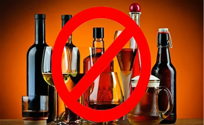 അടുത്ത വർഷത്തോടെ സൗദിയിൽ മദ്യവിൽപ്പനക്ക് ലൈസൻസ്’; വാർത്തകൾ അടിസ്ഥാന രഹിതമെന്ന് അധികൃതർ