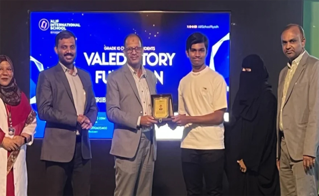 സിബിഎസ്ഇ പത്താം ക്ലാസ് പ്രതിഭാ സംഗമം നടത്തി അലിഫ് സ്കൂൾ