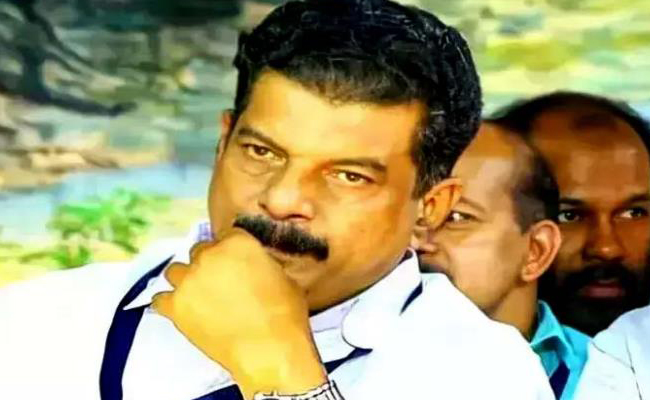 അന്‍വറിന് തിരിച്ചടി: തൃണമൂല്‍ സ്ഥാനാര്‍ത്ഥിയായുള്ള പത്രിക തള്ളി; സ്വതന്ത്രനായി മത്സരിക്കും