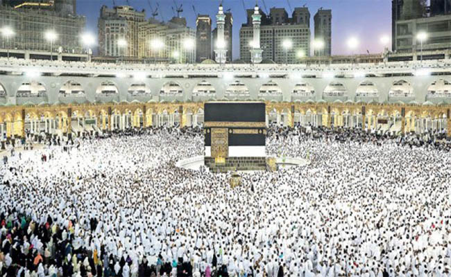 14 ലക്ഷം തീർഥാടകർ ഹജ്ജിനായി സൗദിയിൽ എത്തി, ചൂടിനെ പ്രതിരോധിക്കാന്‍ ആരോഗ്യ സേവനങ്ങൾ ശക്തമാക്കി; അവസാന മലയാളി ഹജ്ജ് സംഘം മക്കയിലെത്തി; ഇന്ത്യൻ ഹാജിമാര്‍ എല്ലാവരും എത്തി