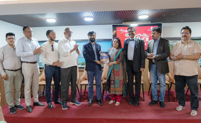 പെരുന്നാള്‍ നിലാവ് പ്രകാശനം ചെയ്തു