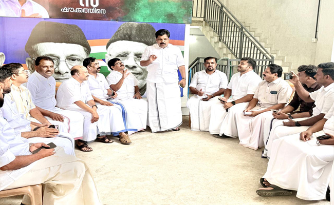 നിലമ്പൂര്‍ ഉപതെരെഞ്ഞെടുപ്പ്: ആര്യാടന്‍ ഷൗക്കത്തിന്റെ വിജയത്തിനായി റിയാദ് ഓ ഐ സി സി പ്രവര്‍ത്തകരും