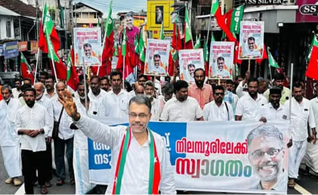 നിലമ്പൂര്‍ ഉപതെരഞ്ഞെടുപ്പ്; എസ് ഡിപിഐ സ്ഥാനാര്‍ഥിയുടെ പത്രിക തള്ളി; മത്സരരംഗത്ത് 14 പേര്‍, മത്സരചിത്രം തെളിഞ്ഞു.