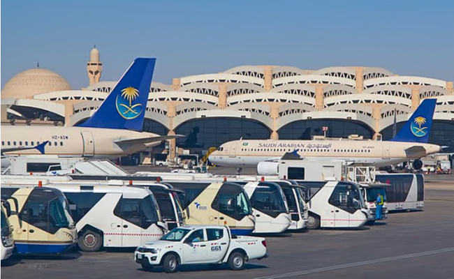 വിമാന സർവിസ് ഷെഡ്യൂളുകൾ മാറാൻ സാധ്യതയുണ്ട്; യാത്രക്കാർ എയർലൈനുകളുമായി ബന്ധപ്പെടണമെന്ന് സൗദി എയർപോർട്ട് അതോറിറ്റി