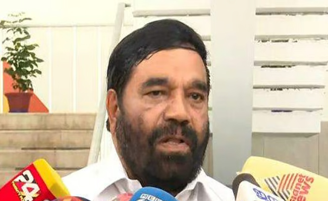 മണ്ണ് മാറ്റി തിരച്ചില്‍ നടത്താന്‍ പറഞ്ഞു; രക്ഷാപ്രവര്‍ത്തനം നിര്‍ത്തിവച്ചില്ല; പുര കത്തുമ്പോള്‍ വാഴ വെട്ടാന്‍ ശ്രമമെന്ന് വിഎന്‍ വാസവന്‍