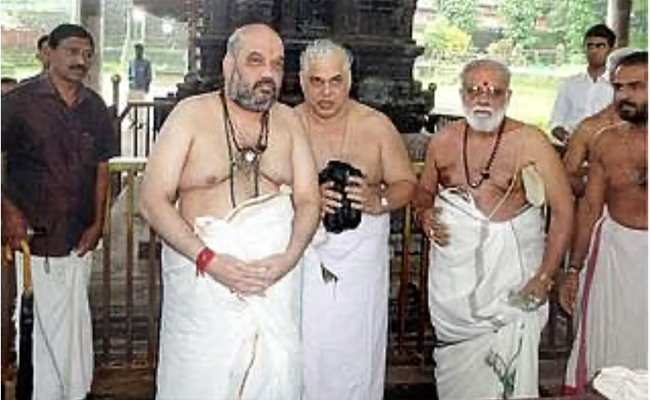 മോദിക്ക് അപൂര്‍വ ചക്രവര്‍ത്തി യോഗം, അമിത് ഷാ കുറ്റവിമുക്തനാവുന്ന തീയതി പ്രവചിച്ചു’; അറിയാം, എംവി ഗോവിന്ദന്‍ സന്ദര്‍ശിച്ച ജ്യോത്സ്യന്‍ മാധവ പൊതുവാളിനെ