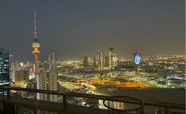 ഇനി കുടുംബത്തെയും ഒപ്പം കൂട്ടാം; 5 മിനിറ്റ് കൊണ്ട് വിസ ; വൻ മാറ്റങ്ങളുമായി കുവൈത്ത്