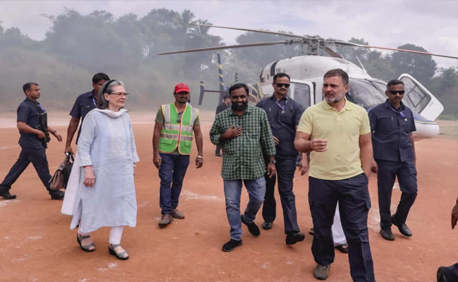 കോൺഗ്രസ് പ്രതിസന്ധി പരിഹരിക്കാൻ ഗാന്ധി കുടുംബം; സോണിയയും രാഹുലും വയനാട്ടിലെത്തി