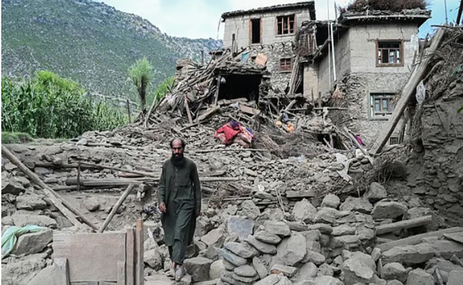 അന്യപുരുഷന്‍മാര്‍ തൊടാന്‍ പാടില്ല’; അഫ്ഗാനില്‍ ഭൂകമ്പത്തില്‍ കുടുങ്ങിയ സ്ത്രീകളെ പുറത്തെടുക്കുന്നില്ല, റിപ്പോര്‍ട്ട്