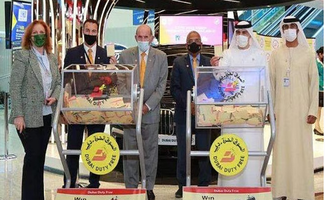 രണ്ടുവയസുകാരന്റെ പേരില്‍ ടിക്കറ്റ് എടുത്തു; അടിച്ചത് ഏഴരക്കോടി; ദുബായില്‍ വിണ്ടും ഇന്ത്യന്‍ പുഞ്ചിരി