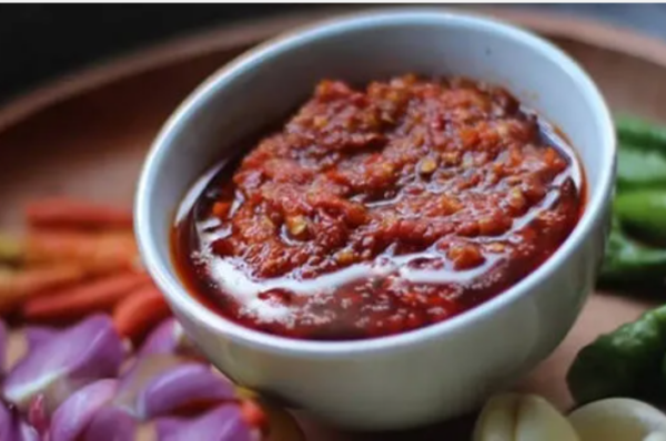 കുറച്ച് ചുവന്നുള്ളി ഇങ്ങനെ വഴറ്റിയെടുക്കുക ഒരു കലം ചോറ് ഉണ്ണാം