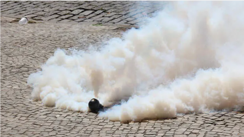 പരിശീലനത്തിനിടെ ടിയർ ഗ്യാസ് ഷെൽ പൊട്ടിത്തെറിച്ചു; കൊല്ലത്ത് മൂന്ന് പൊലീസുകാർക്ക് പരിക്ക്