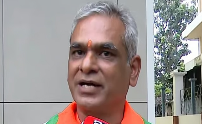 തിരുവനന്തപുരം കോർപറേഷൻ; സിപിഎം നേതാവ് എ സമ്പത്തിന്റെ സഹോദരൻ ബിജെപി സ്ഥാനാർത്ഥി