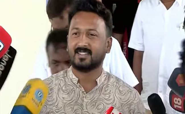 കൊടുത്തില്ലേ, ഇനി എന്നോടു ചോദിക്കുന്നത് എന്തിന്?, കേസ് എടുക്കുകയാണെങ്കില്‍ എടുക്ക്’