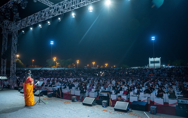 ദമ്മാമിലെ പ്രവാസലോകത്തിന് സംഗീതത്തിൻ്റെ മധുരം പകർന്ന് കെ.എസ്. ചിത്രയുടെ മെഗാ ഷോ.