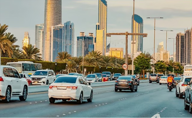1300 വ്യാജ കമ്പനികൾക്ക് പൂട്ടിട്ട് യു എ ഇ; 3.4 കോടി ദിർഹം പിഴയും ചുമത്തി