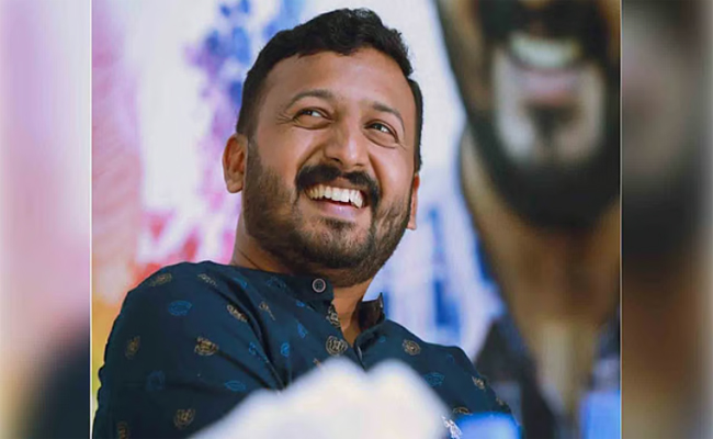 ഒളിവു ജീവിതം അവസാനിപ്പിക്കുന്നു, രാഹുല്‍ പാലക്കാട്ടേക്ക്?; നാളെ വോട്ട് ചെയ്യാന്‍ എത്തിയേക്കും