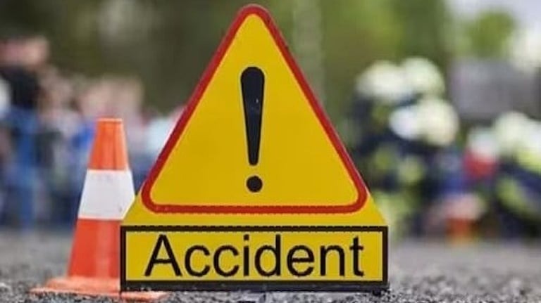 അബുദാബിയിൽ വാഹനാപകടം; സഹോദരങ്ങളായ മൂന്ന് കുട്ടികൾ അടക്കം നാലു മലയാളികൾ മരിച്ചു